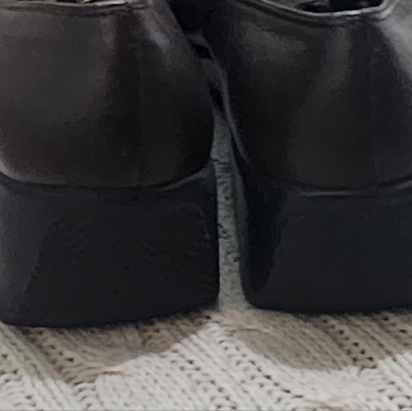 Easy Spirit Women's Dark Brown Loafers - Picture 4 of 9